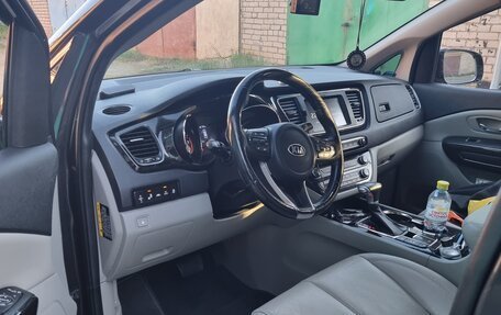 KIA Carnival III, 2020 год, 3 200 000 рублей, 17 фотография
