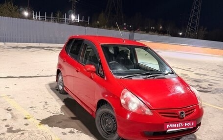 Honda Fit III, 2001 год, 275 000 рублей, 8 фотография
