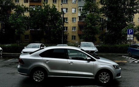 Volkswagen Polo VI (EU Market), 2013 год, 750 000 рублей, 4 фотография