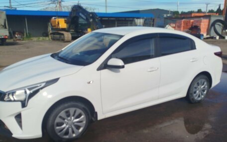 KIA Rio IV, 2022 год, 1 650 000 рублей, 6 фотография