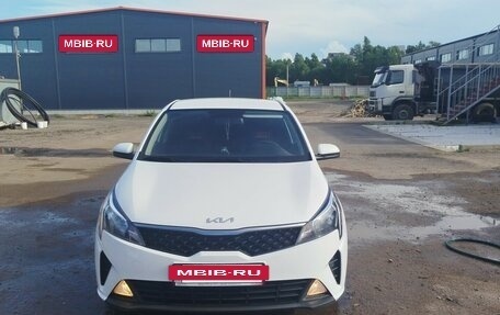 KIA Rio IV, 2022 год, 1 650 000 рублей, 5 фотография