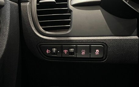 KIA Rio IV, 2020 год, 1 390 000 рублей, 10 фотография