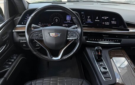 Cadillac Escalade V, 2023 год, 19 990 000 рублей, 11 фотография