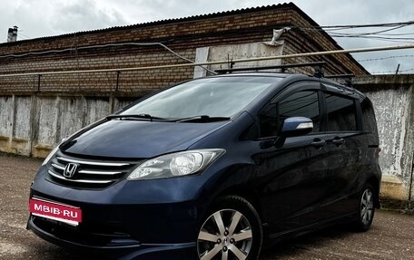 Honda Freed I, 2011 год, 1 170 000 рублей, 1 фотография