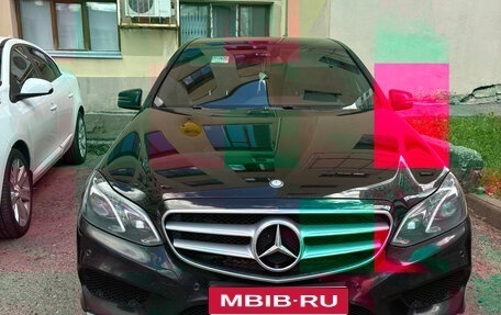 Mercedes-Benz E-Класс, 2014 год, 2 350 000 рублей, 1 фотография