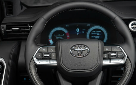 Toyota Land Cruiser, 2026 год, 14 600 000 рублей, 16 фотография