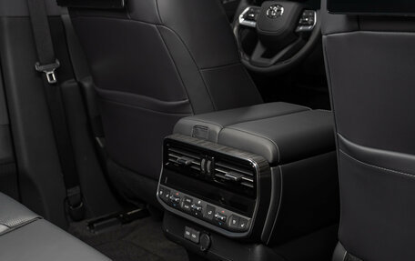 Toyota Land Cruiser, 2026 год, 14 600 000 рублей, 24 фотография