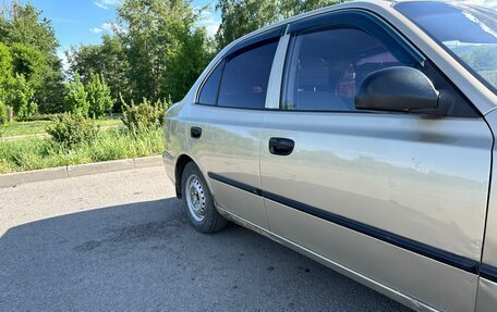 Hyundai Accent II, 2005 год, 270 000 рублей, 2 фотография