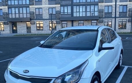 KIA Rio IV, 2019 год, 1 060 000 рублей, 1 фотография