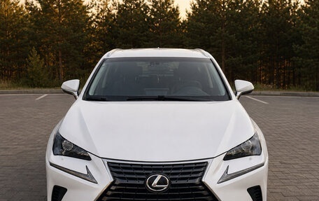 Lexus NX I, 2017 год, 3 300 000 рублей, 1 фотография