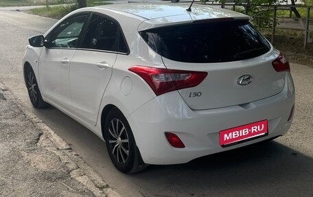 Hyundai i30 II рестайлинг, 2014 год, 960 000 рублей, 3 фотография