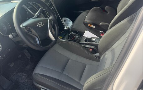 Hyundai i30 II рестайлинг, 2014 год, 960 000 рублей, 6 фотография