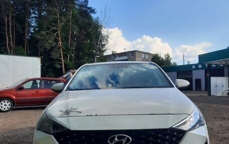 Hyundai Solaris II рестайлинг, 2020 год, 780 000 рублей, 4 фотография