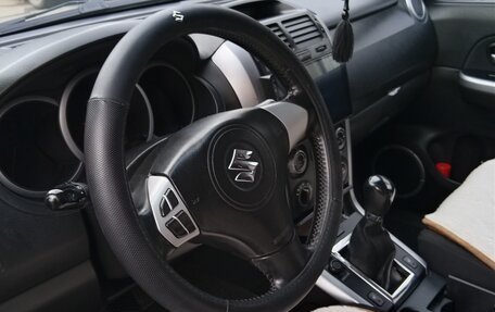 Suzuki Grand Vitara, 2008 год, 700 000 рублей, 3 фотография