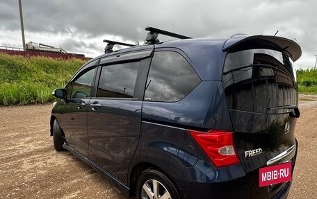 Honda Freed I, 2011 год, 1 170 000 рублей, 6 фотография