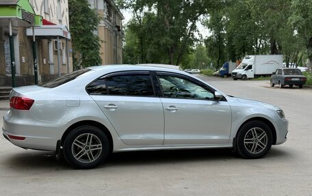 Volkswagen Jetta VI, 2013 год, 940 000 рублей, 5 фотография
