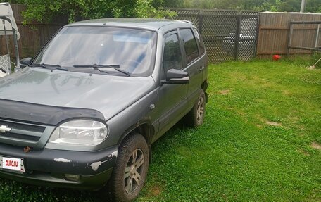 Chevrolet Niva I рестайлинг, 2005 год, 200 000 рублей, 2 фотография