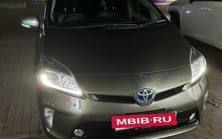 Toyota Prius, 2013 год, 1 160 000 рублей, 2 фотография