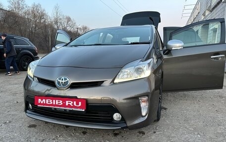 Toyota Prius, 2013 год, 1 160 000 рублей, 4 фотография