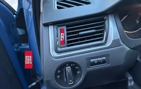 Skoda Rapid I, 2015 год, 950 000 рублей, 4 фотография