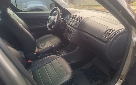 Skoda Roomster, 2012 год, 600 000 рублей, 11 фотография
