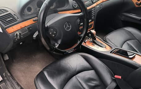 Mercedes-Benz E-Класс, 2005 год, 650 000 рублей, 5 фотография