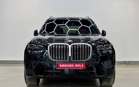 BMW X7, 2024 год, 13 500 000 рублей, 3 фотография
