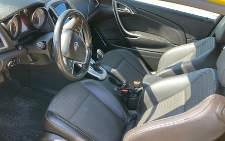 Opel Astra J, 2012 год, 800 000 рублей, 2 фотография