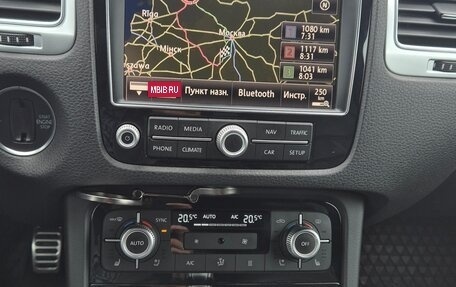 Volkswagen Touareg III, 2015 год, 2 620 000 рублей, 18 фотография
