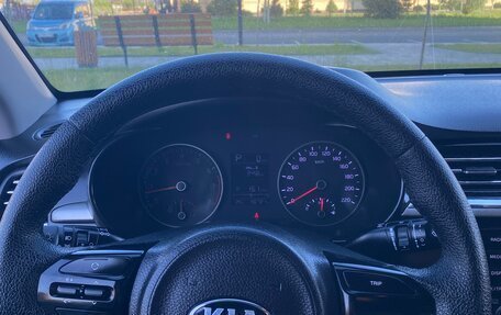 KIA Rio IV, 2019 год, 1 060 000 рублей, 29 фотография