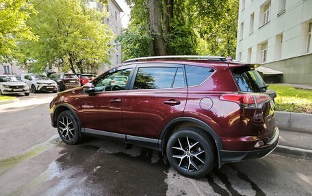 Toyota RAV4, 2016 год, 2 600 000 рублей, 2 фотография