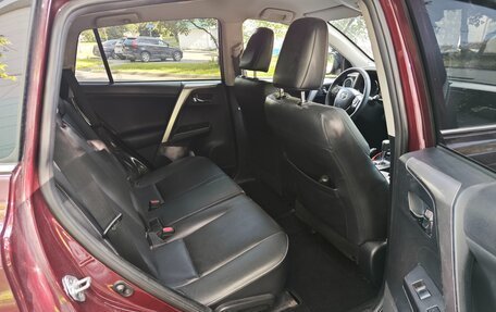 Toyota RAV4, 2016 год, 2 600 000 рублей, 8 фотография