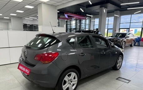 Opel Astra J, 2011 год, 699 000 рублей, 7 фотография