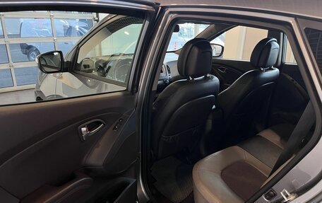 Hyundai ix35 I рестайлинг, 2013 год, 1 350 000 рублей, 23 фотография