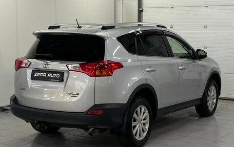 Toyota RAV4, 2013 год, 2 039 000 рублей, 4 фотография
