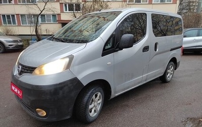 Nissan NV200, 2010 год, 650 000 рублей, 1 фотография