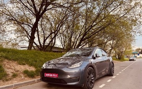 Tesla Model Y I, 2020 год, 3 499 999 рублей, 1 фотография