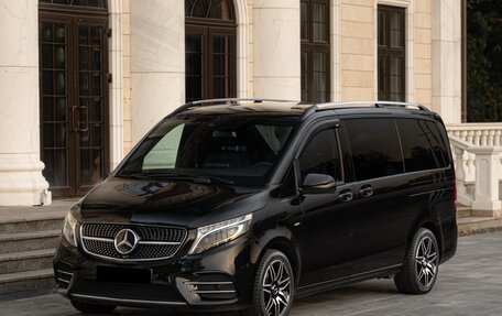 Mercedes-Benz V-Класс, 2016 год, 7 800 000 рублей, 1 фотография