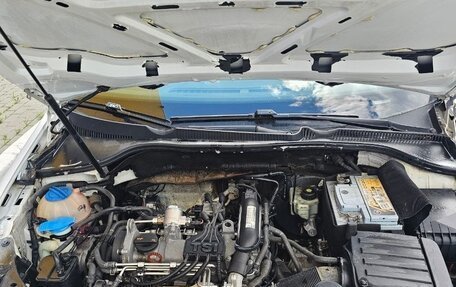 Volkswagen Golf VI, 2011 год, 595 000 рублей, 8 фотография