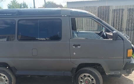 Toyota Lite Ace III, 1990 год, 400 000 рублей, 8 фотография