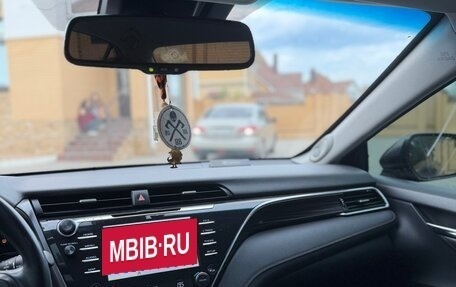 Toyota Camry, 2019 год, 2 700 000 рублей, 12 фотография