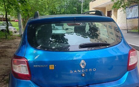 Renault Sandero II рестайлинг, 2018 год, 990 000 рублей, 2 фотография
