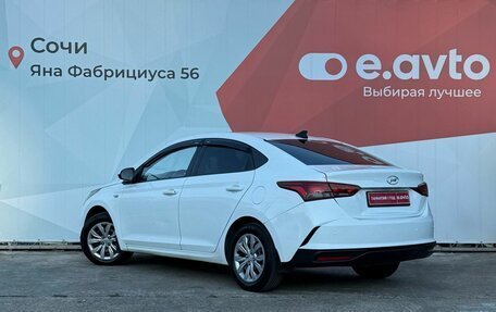 Hyundai Solaris II рестайлинг, 2018 год, 849 000 рублей, 4 фотография