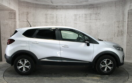 Renault Kaptur I рестайлинг, 2020 год, 1 554 000 рублей, 4 фотография