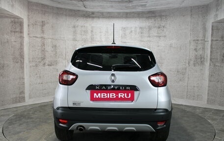 Renault Kaptur I рестайлинг, 2020 год, 1 554 000 рублей, 7 фотография