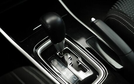Mitsubishi Outlander III рестайлинг 3, 2018 год, 2 370 000 рублей, 25 фотография