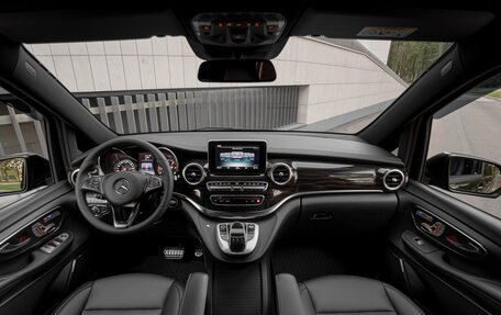 Mercedes-Benz V-Класс, 2016 год, 7 800 000 рублей, 6 фотография