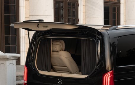 Mercedes-Benz V-Класс, 2016 год, 7 800 000 рублей, 15 фотография