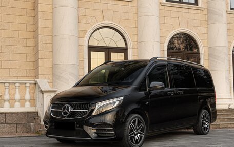 Mercedes-Benz V-Класс, 2016 год, 7 800 000 рублей, 20 фотография