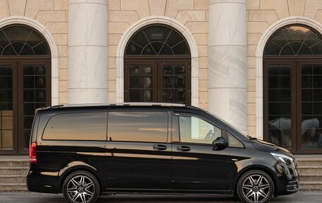Mercedes-Benz V-Класс, 2016 год, 7 800 000 рублей, 18 фотография